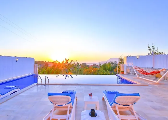 Oezge Villa Kas