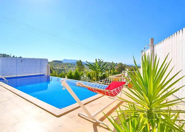 Villa Oezge